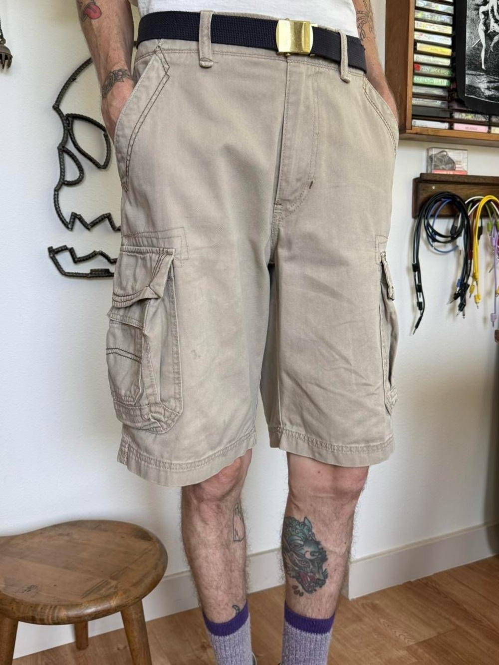 Vintage 90s Beige Utility Skater Cargo Shorts UnionBay ~ Size 33